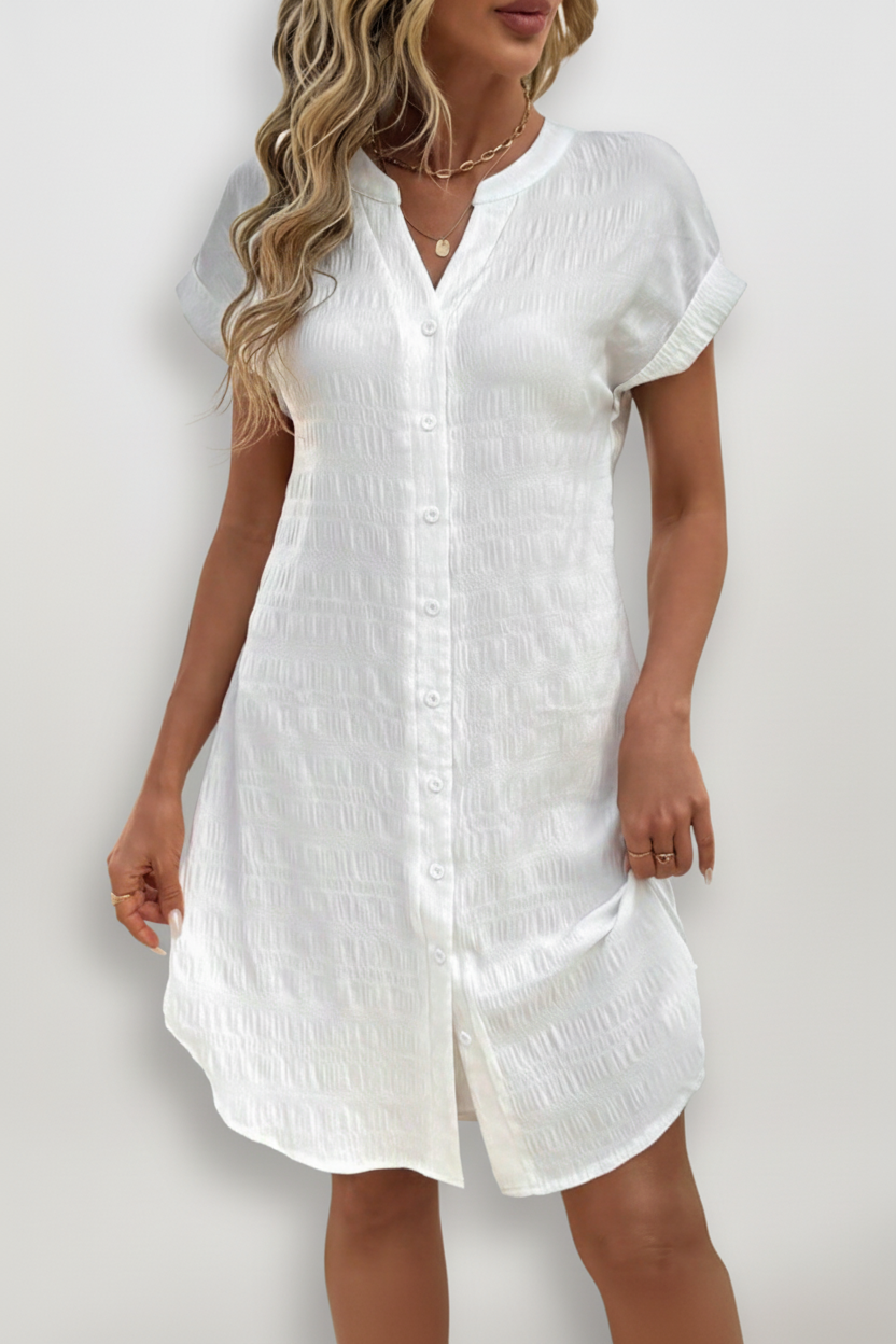 Vestido camisero corto con botones frontales – Paseo del Delta