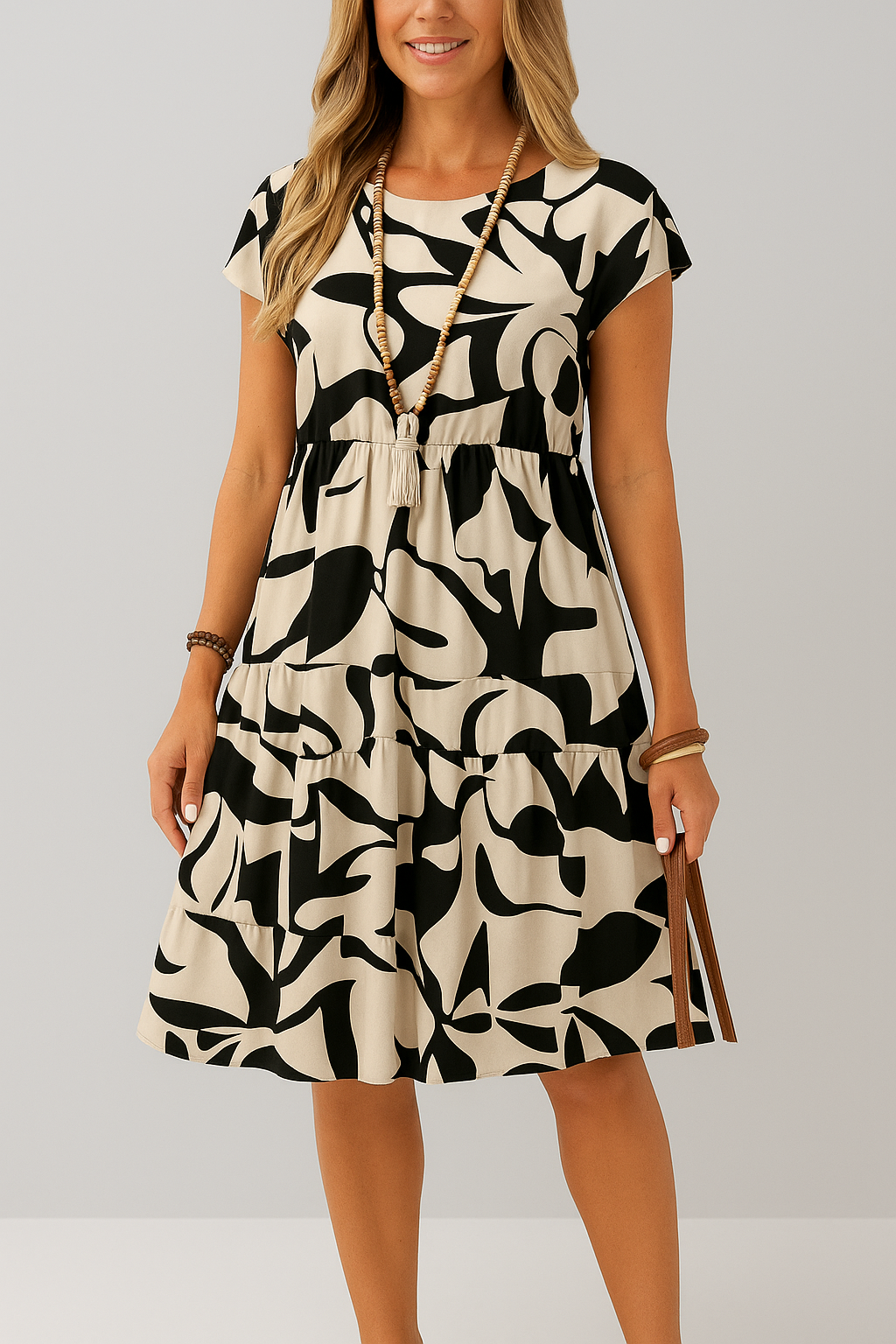 Vestido corto con volados y estampa orgánica – Arena Porteña